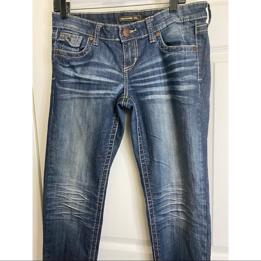 Jeans - Picture 2 of 5
